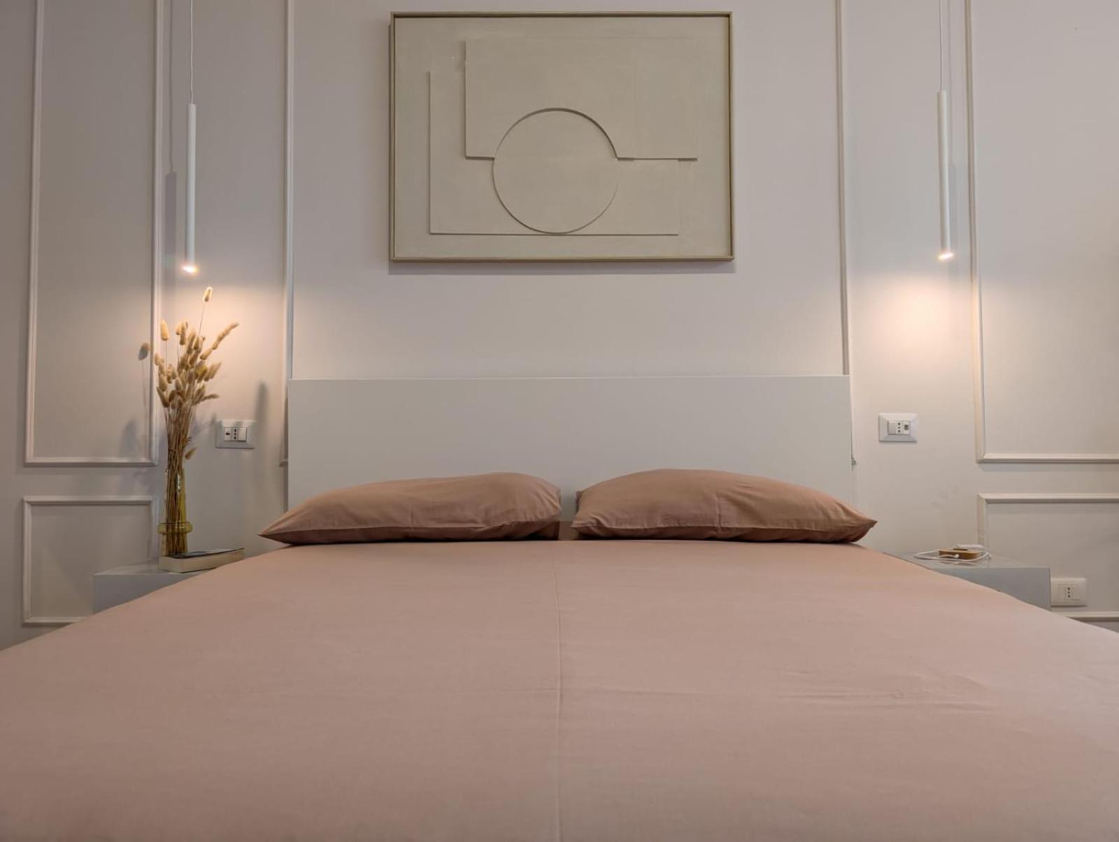 Art N Shelter Apartament Бари Екстериор снимка