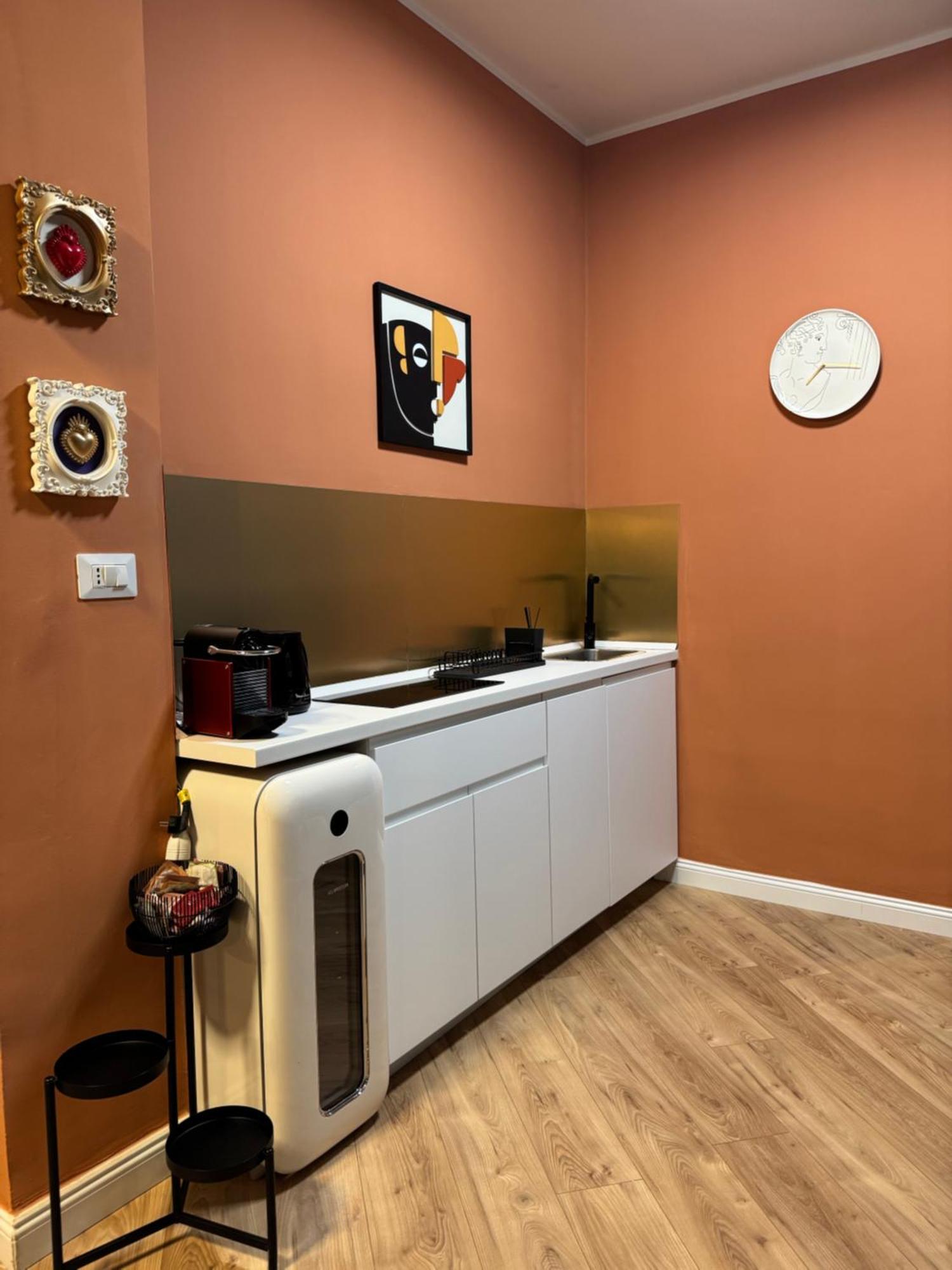 Art N Shelter Apartament Бари Екстериор снимка
