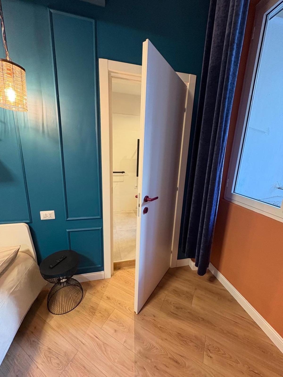 Art N Shelter Apartament Бари Екстериор снимка