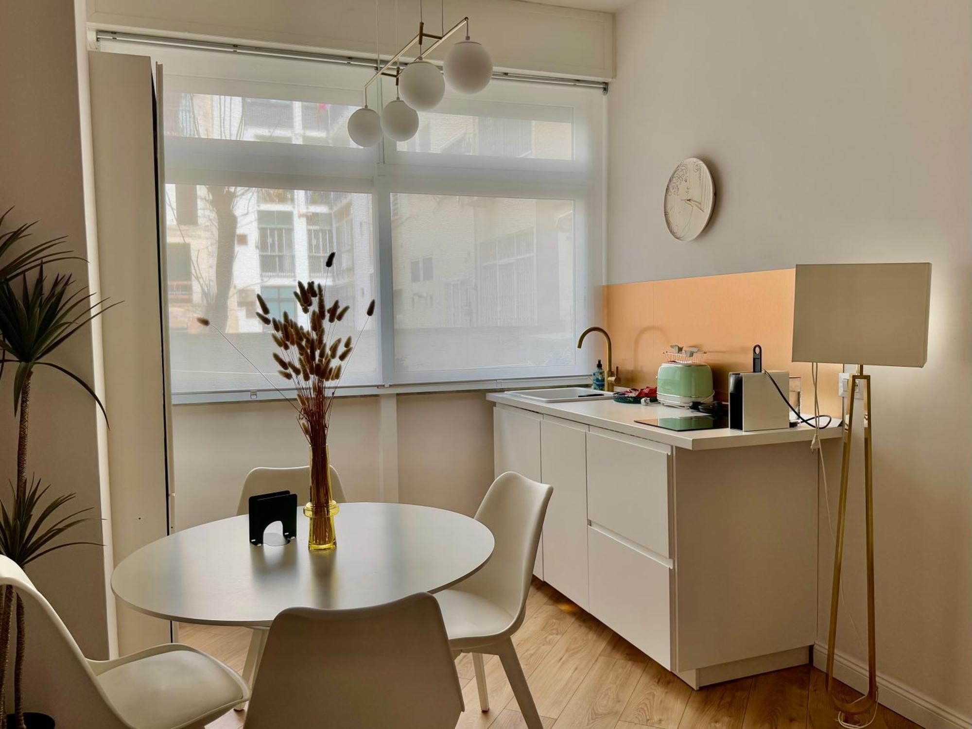 Art N Shelter Apartament Бари Екстериор снимка